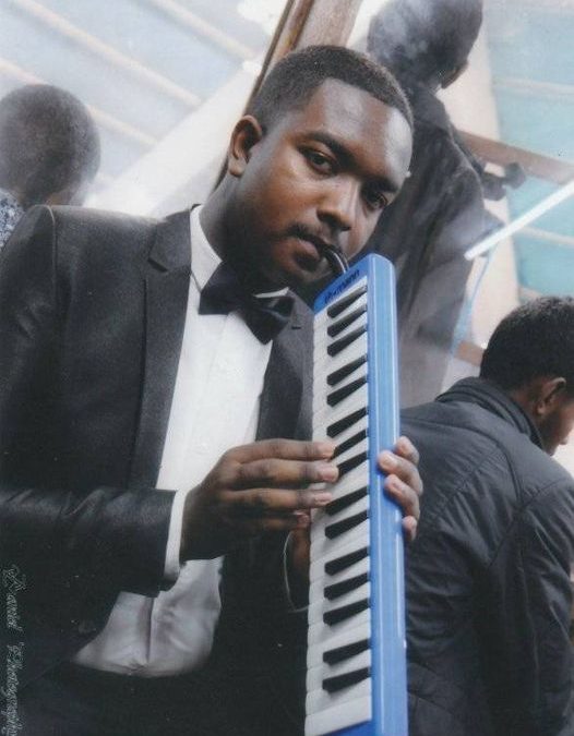 Biographie des membres | Day 3

RATENDRIHARISOLO JEAN DUCASSE, 
connu sous le no…