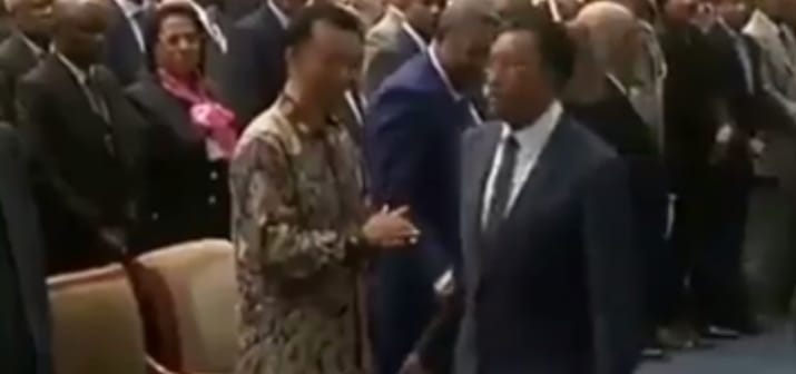 #TSIARO_51 : NODINGANIN’NY RAY AMAN-DRENIN’NY MALAGASY REHETRA TAMIN’IZANY FOTOA…