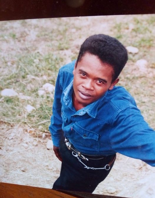 Cc zay mankafy NY feon lay bandy akama ty
bonjour à ceux qui aiment la voix de c…