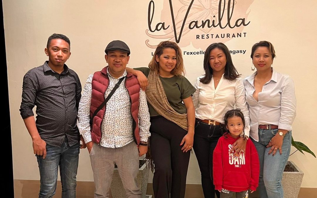 Misaotra antsika rehetra tonga nanotrona ny seho zay natao tetsy @ La Vanilla Re…