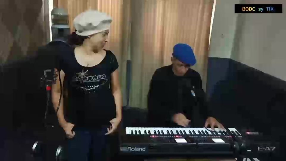 Ô ce piano (Lalao Rabeson) ~ nindramin’ Bodo sy Tix