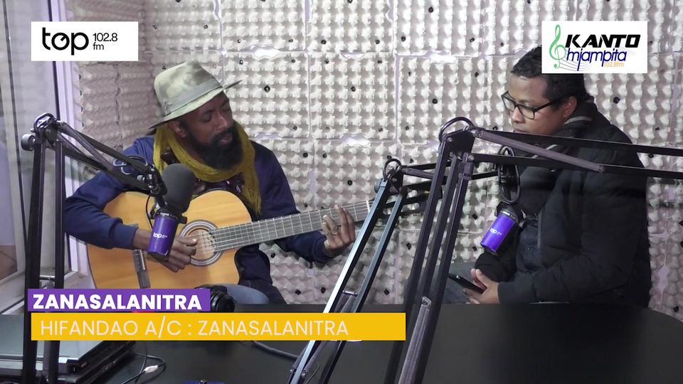 Ato ary isika raha te hahafantatra bebe kokoa ny mombamomba an’ i Zanasalanitra …