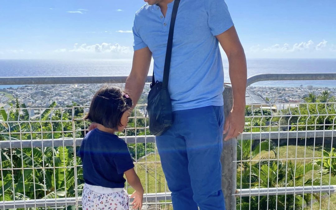 Aurevoir La Réunion
 A tout de suite mon Madagascar 
 5 taona aty aoriana, ho hi…