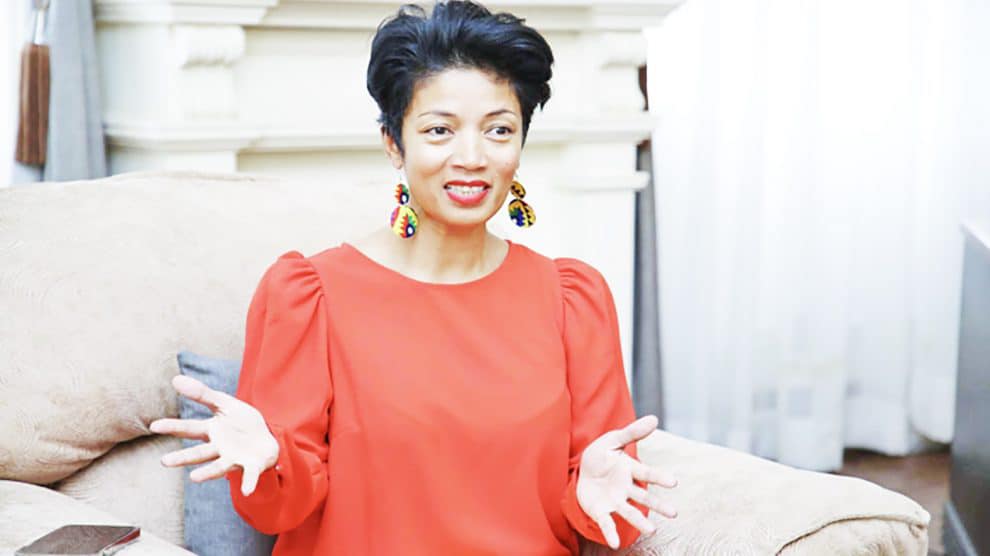 Afa-baraka mihitsy ny firenena amin’ireto mpitondra jiolahim-boto ireto.

FITOND…