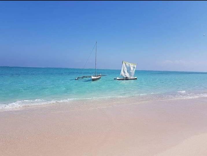 PLAGE NOSY VE TULÉAR